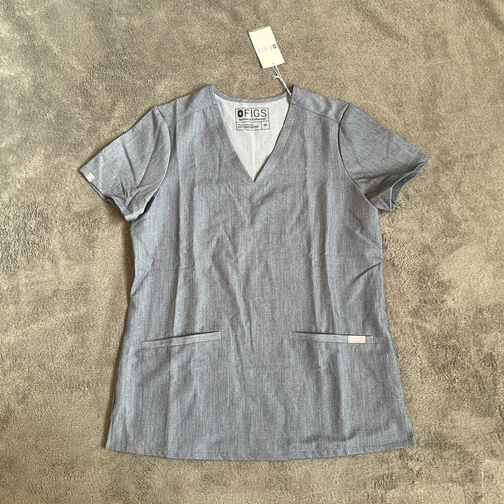 NWT Figs Scrubs Casma Three Pocket Top Heather Denim Scrub Women's Size XS